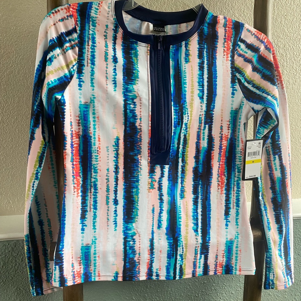 NWT Women’s Rash Guard